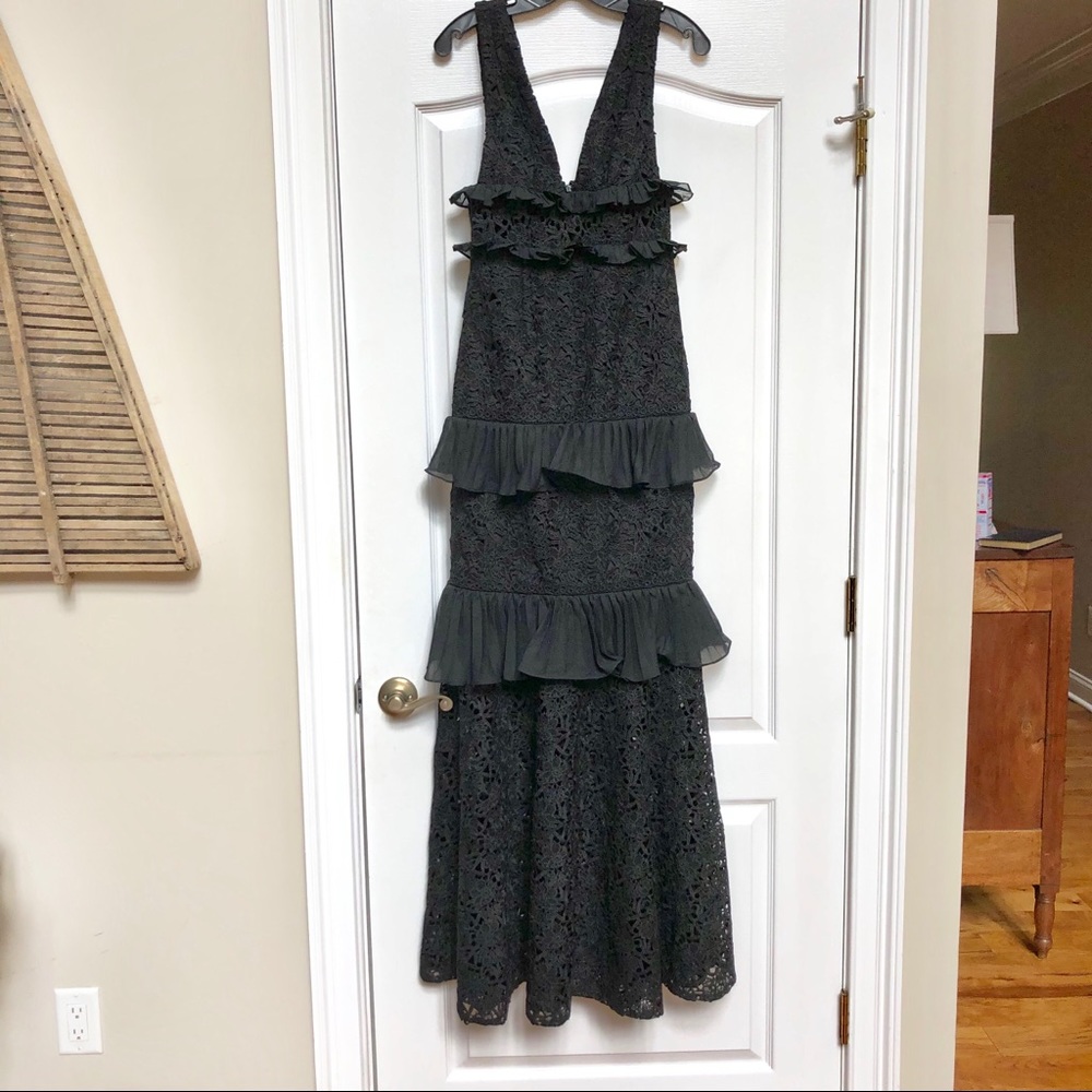 AMUR Black Strapless Ruffled Lace Midi Dress